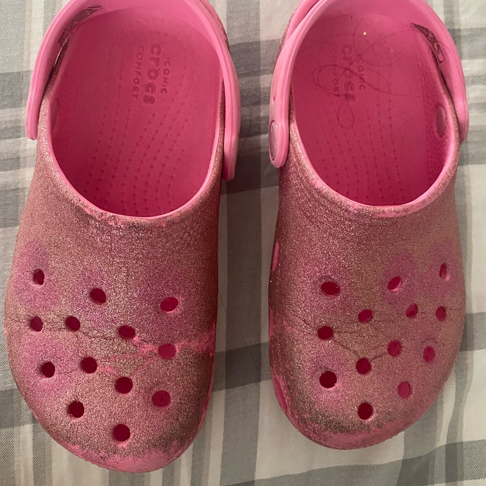 Girls Pink Glitter Crocs
